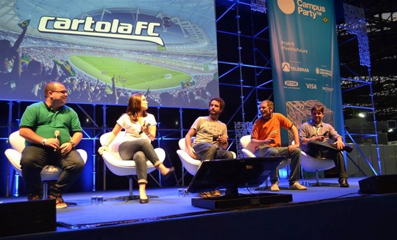 O Cartola FC terá quatro grandes novidades na versão 2016. Para os cartoleiros, destacam-se as melhorias na interface, versão móvel do site reformulada e app com notificações de rodadas, uma nova liga chamada Mata-Mata e ainda mais interatividade e recursos