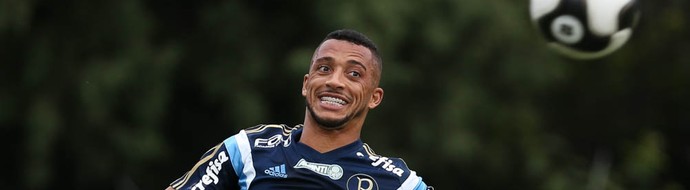 Vitor Hugo - Palmeiras